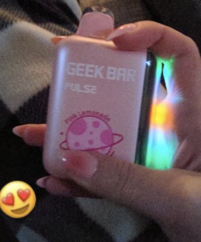 Geek Bar Vape: O Experiență Premium în România